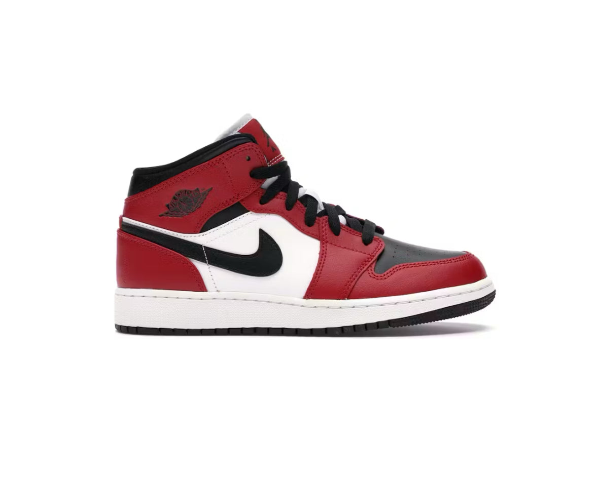 jordan 1 mid “chicago black toe”