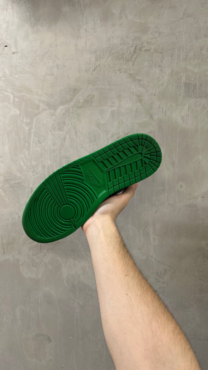 Jordan 1 Low “Lucky Green” - Comonuevo