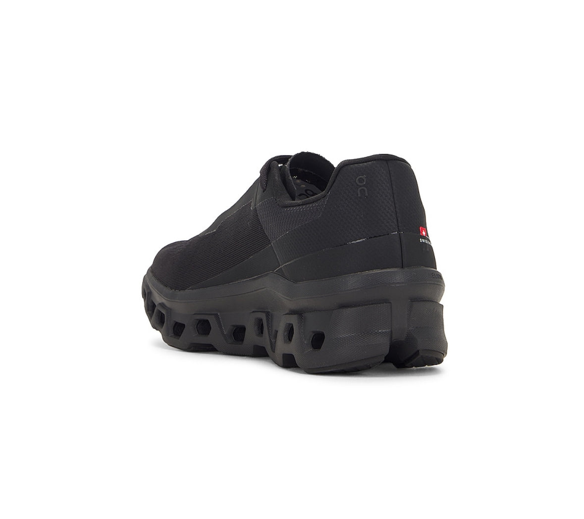 On running “cloudmonster triple black”