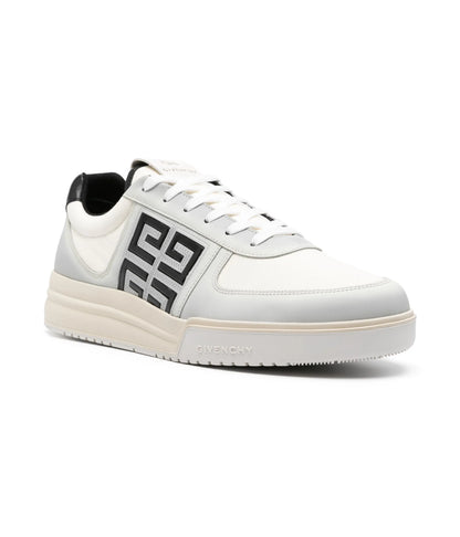 Givenchy “G4”