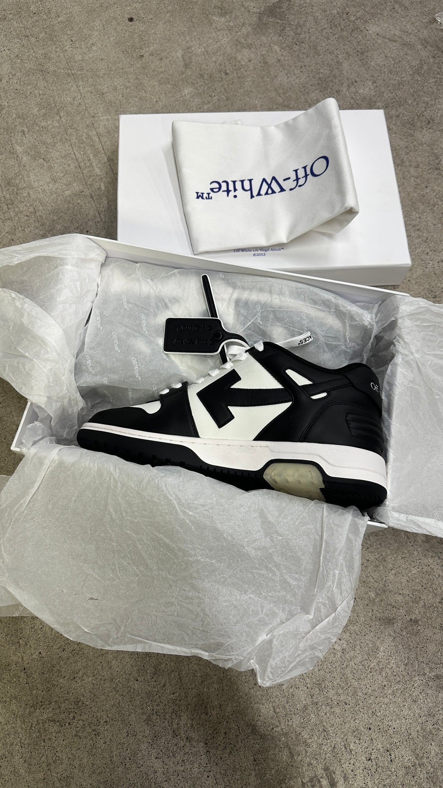 Off-White Out of Office “Panda”
